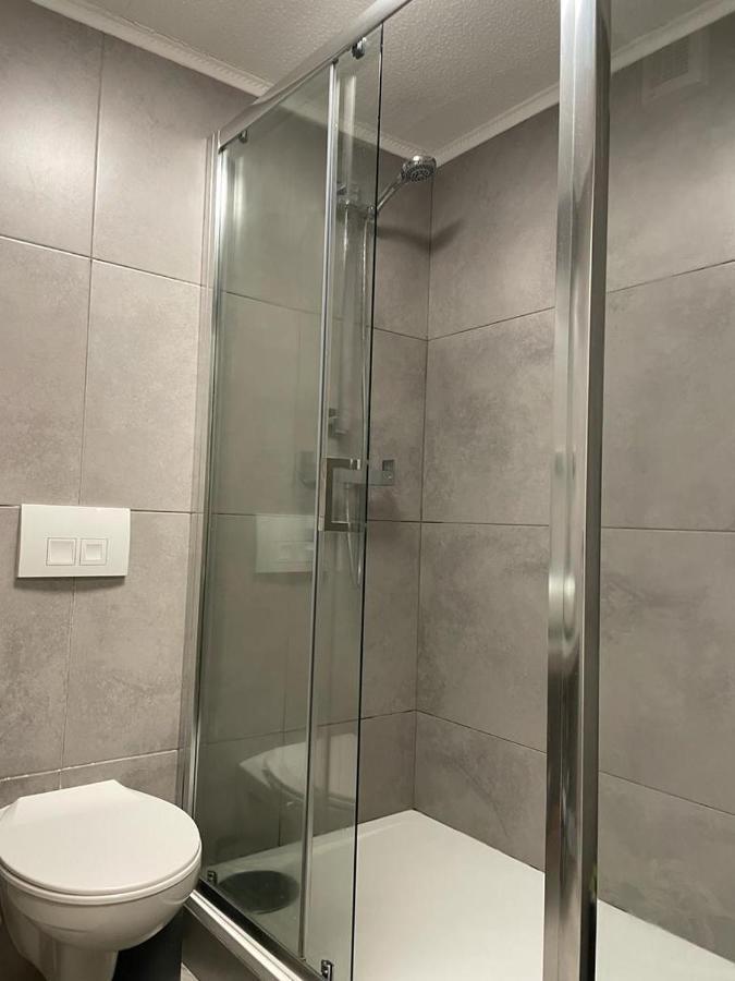 Morden Flat Close To Dlr Station With Free Parking London Ngoại thất bức ảnh